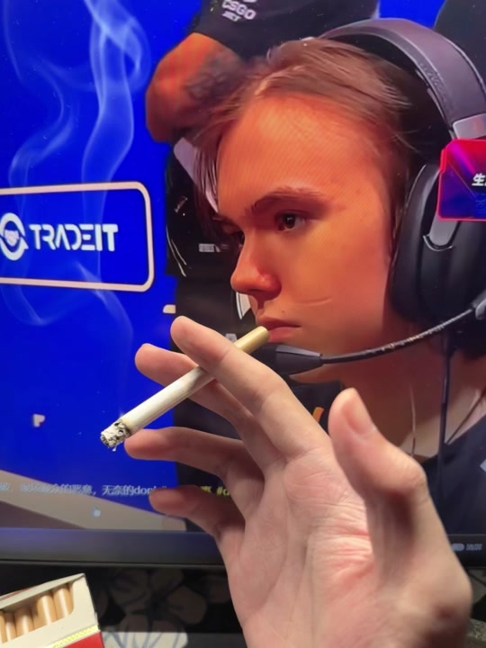 Godv拧绳：我觉得你们都打得挺好，你们可以做到，相信就能打好