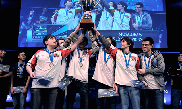 JDG官方：中单选手卓定（ID：knight）正式断开连接