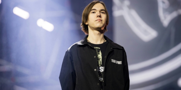 LPL英文流解说大胆预言：决赛直接LPL大战LCK